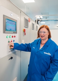 Edwina Hart starts pilot line